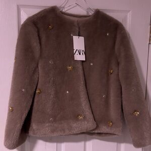 NWT… Sz Medium… Zara Taupe Brown Faux Fur Coat W Gold Accents Front & Back